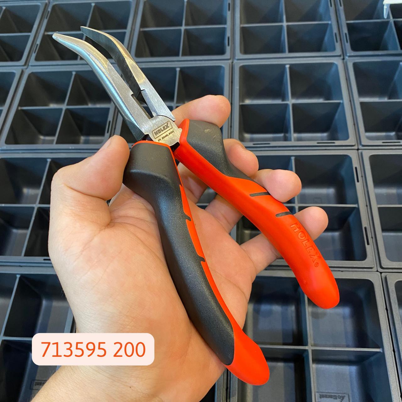 KÌM MŨI NHỌN NGHIÊNG 40° – 45° DÀI 200MM Holex KÌM MŨI NHỌN NGHIÊNG 40° – 45° DÀI 200MM Holex